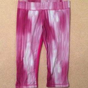 Under Armour Capri Athletic Leggings